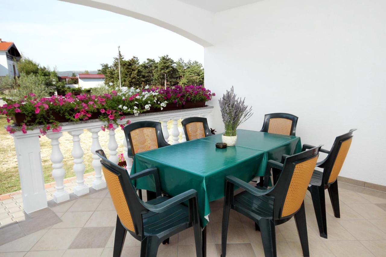 Apartments With A Parking Space Seline, Paklenica - 6603 Starigrad Paklenica Εξωτερικό φωτογραφία