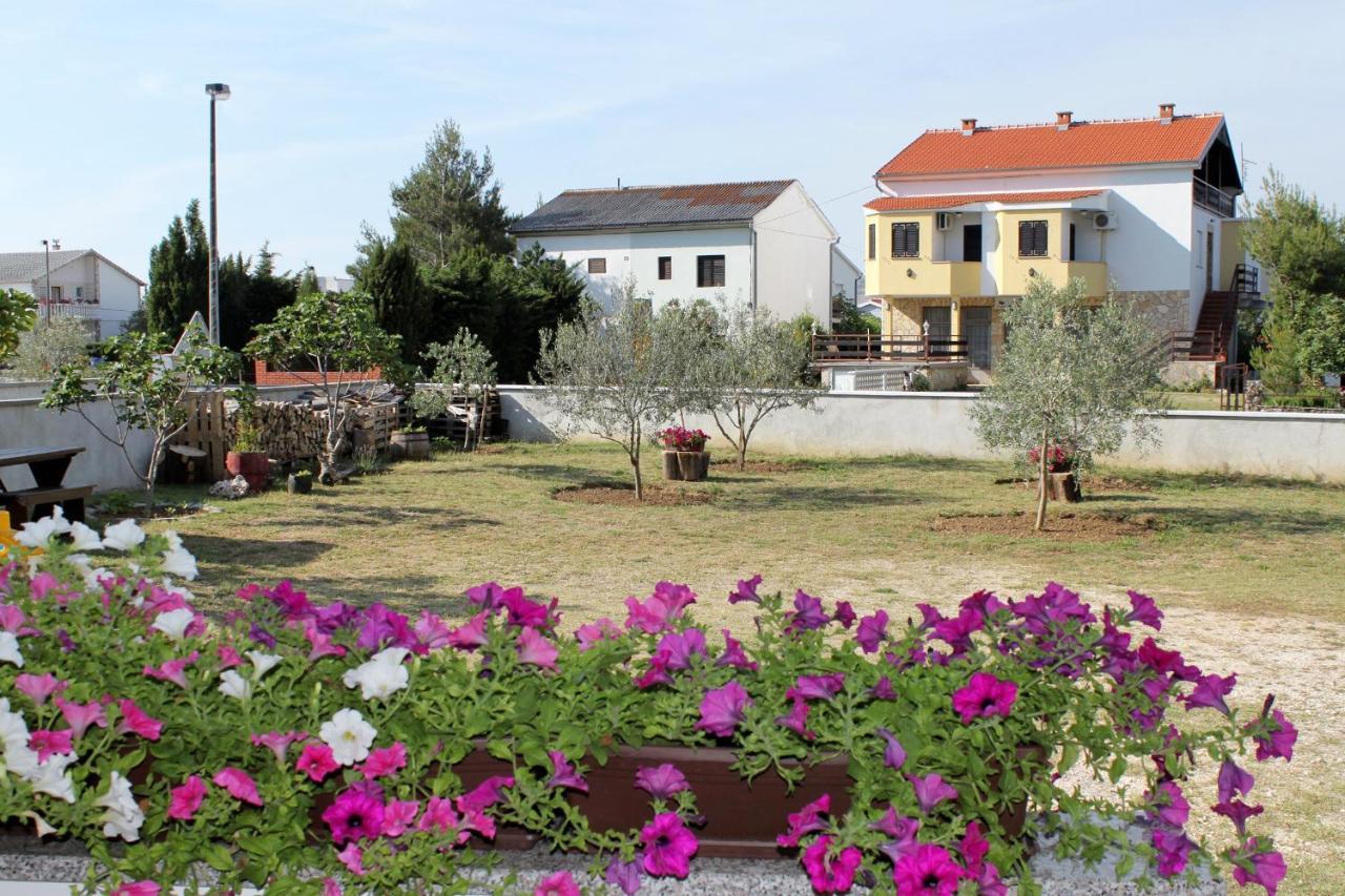 Apartments With A Parking Space Seline, Paklenica - 6603 Starigrad Paklenica Εξωτερικό φωτογραφία